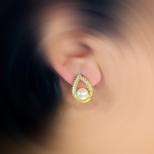 Natural Pearl Earrings E041 (White)