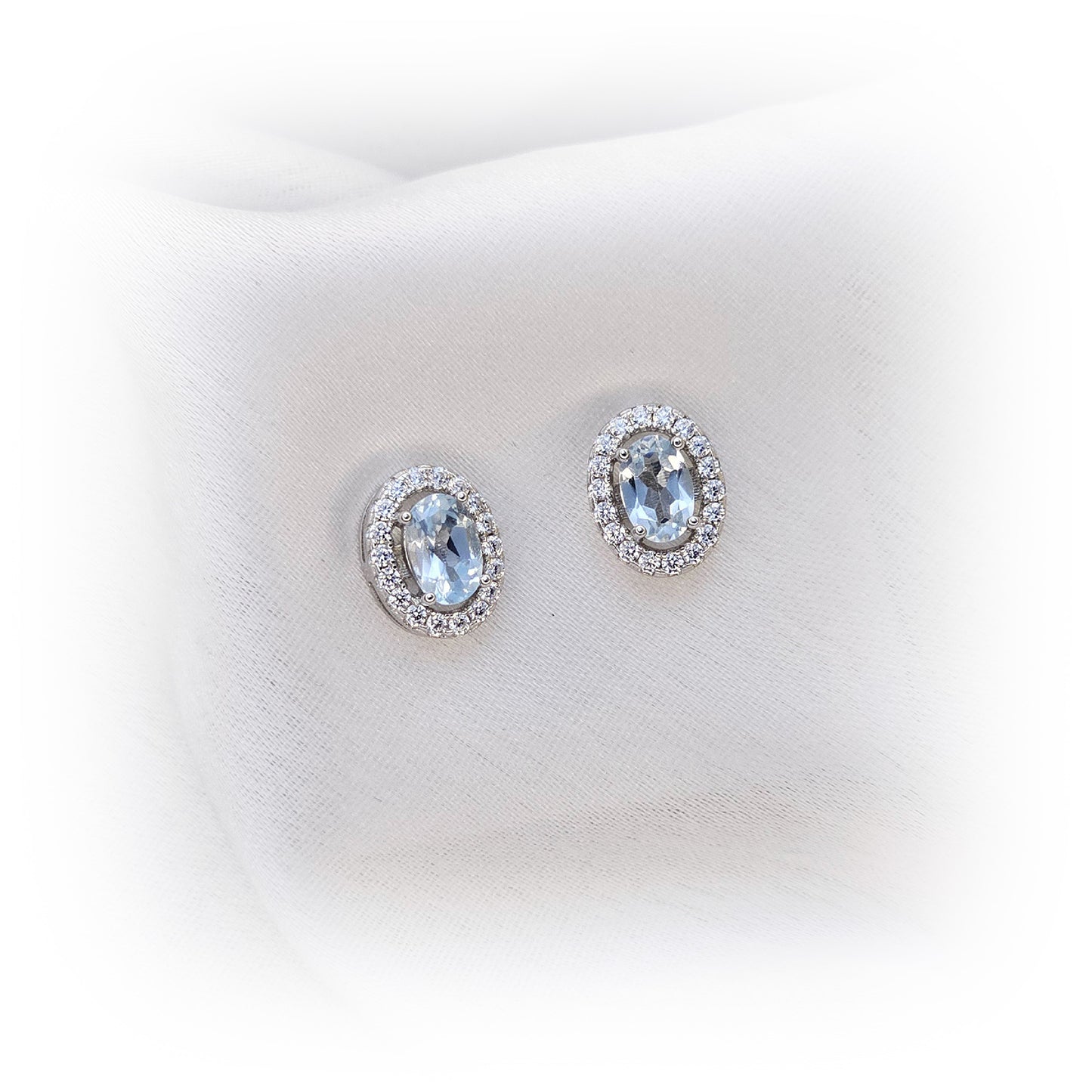 Silver Earrings E071 (Natural Topaz)