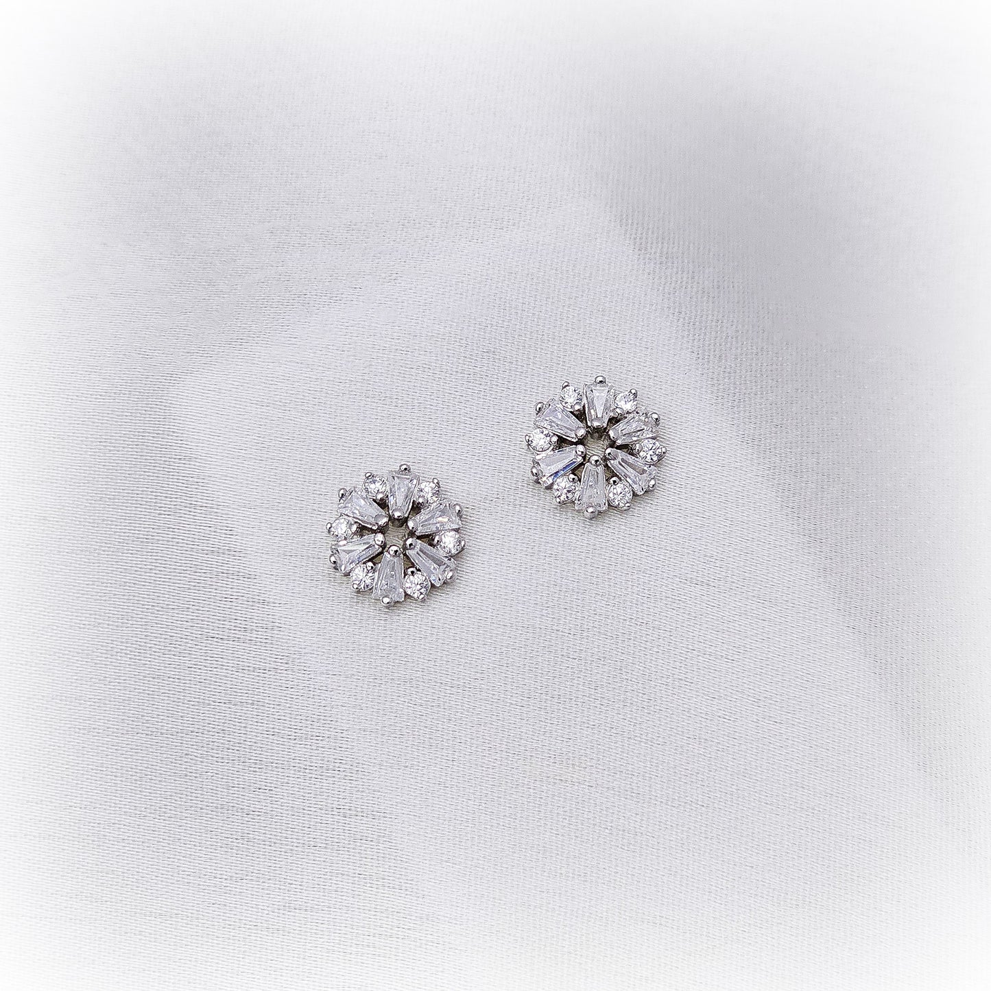 Silver Earrings E127