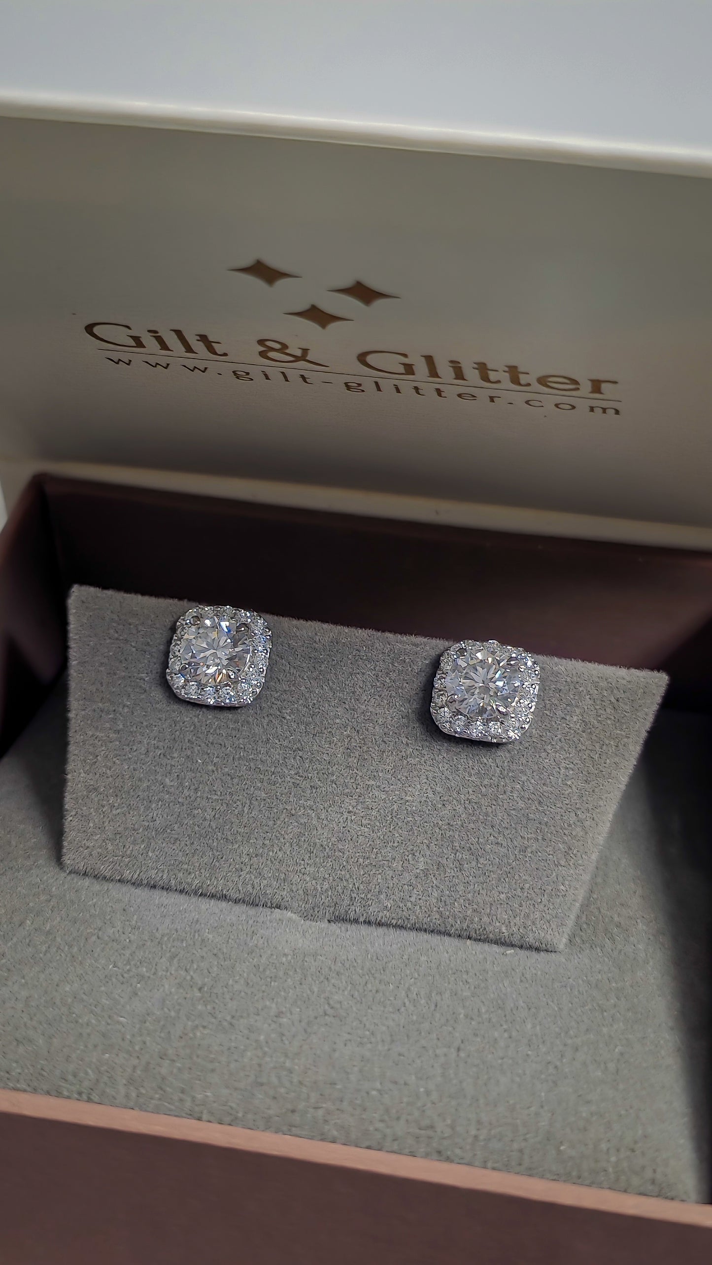 Silver Earrings E140 (Moissanite)