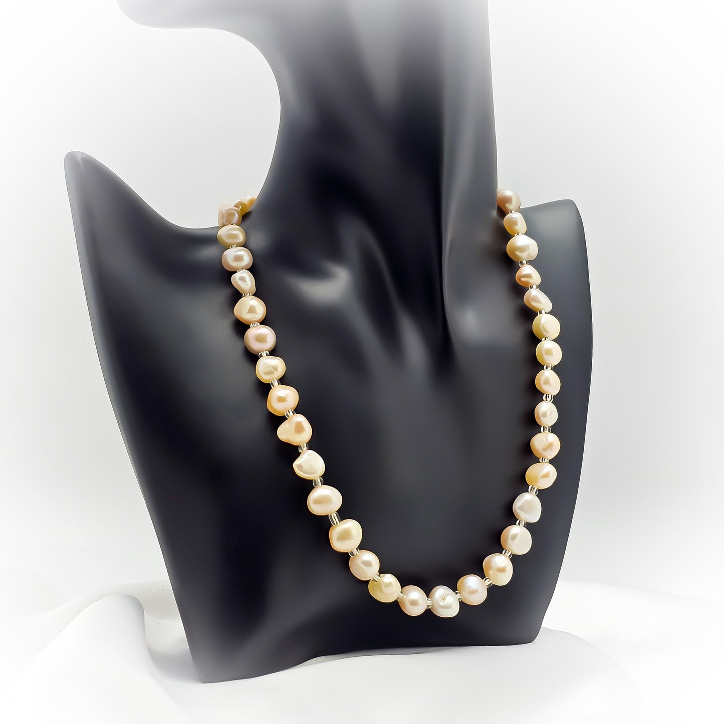 Natural Pearl Beaded Necklace N082