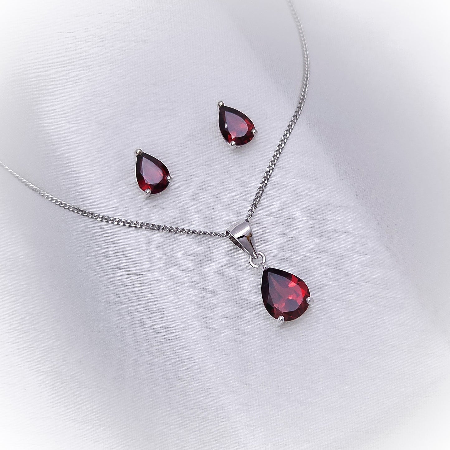 Fine Silver Natural Garnet Set N176 & E113