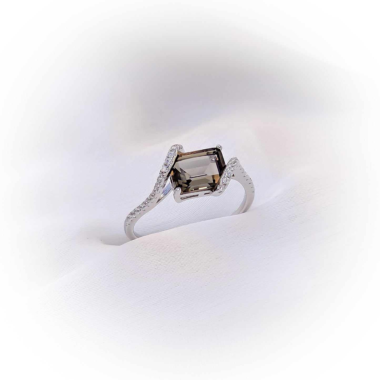 Silver Ring R070 (Natural Smoky Quartz)