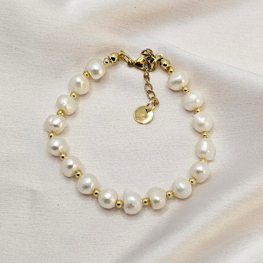 Natural Pearl Bracelet B045