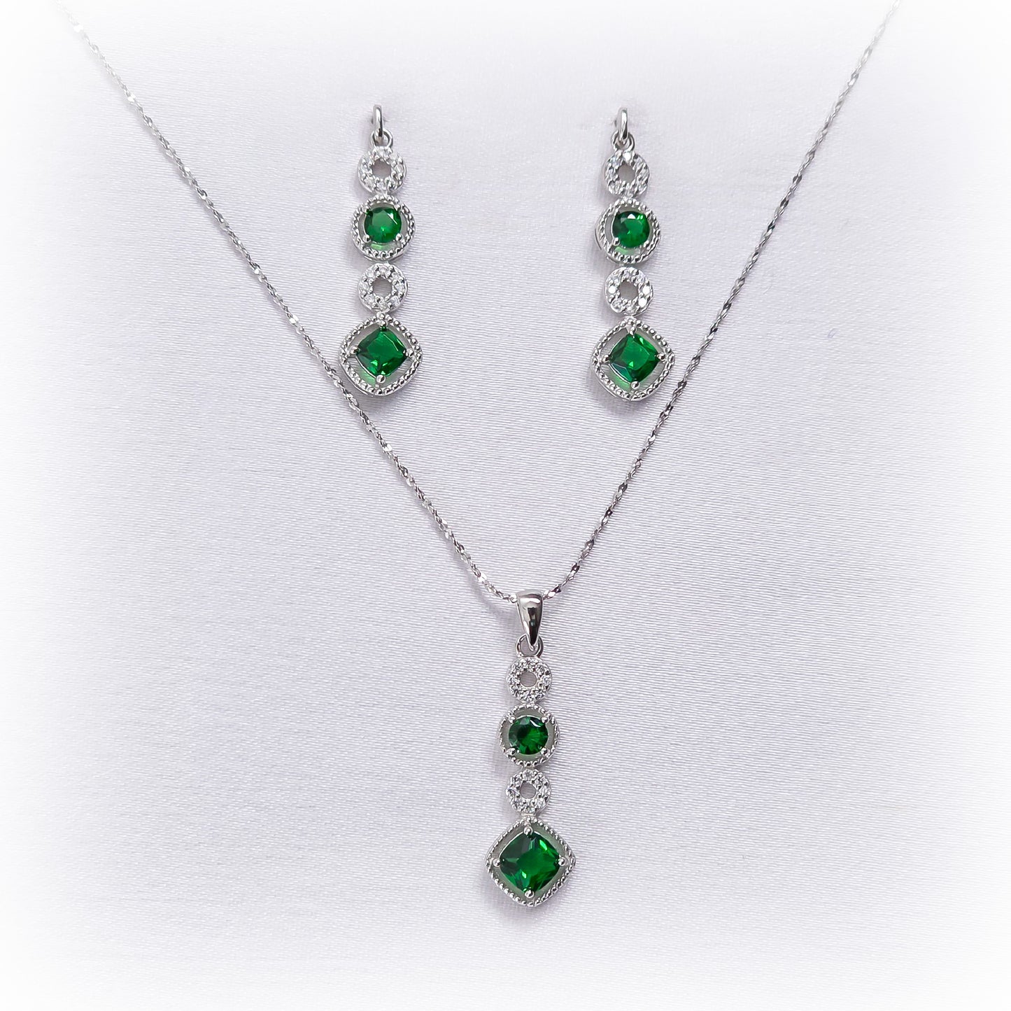 Fine Silver Set N207 & E136
