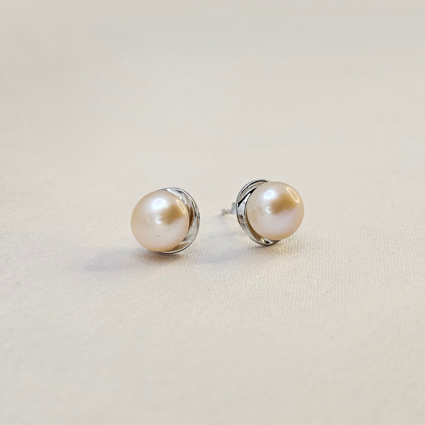 Natural Pearl Earrings E014