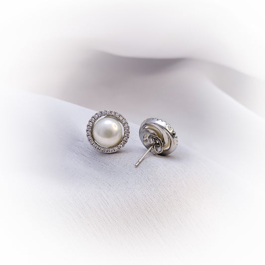 Natural Pearl Earrings E039-W (White)