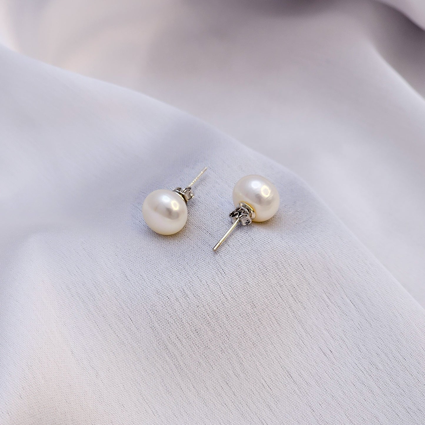 Natural Pearl Earrings E074W