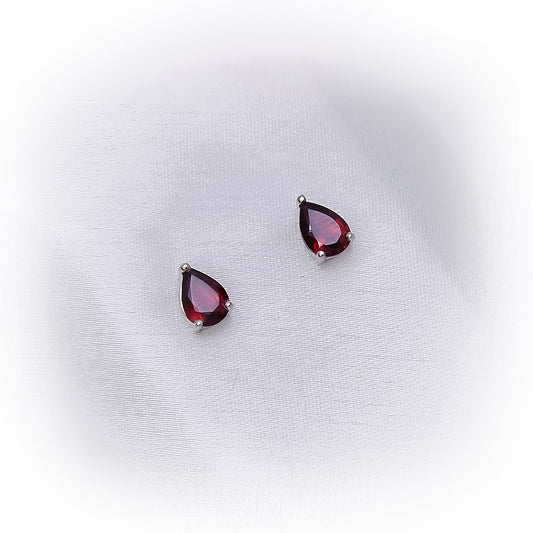 Silver Earrings E113 (Natural Garnet)