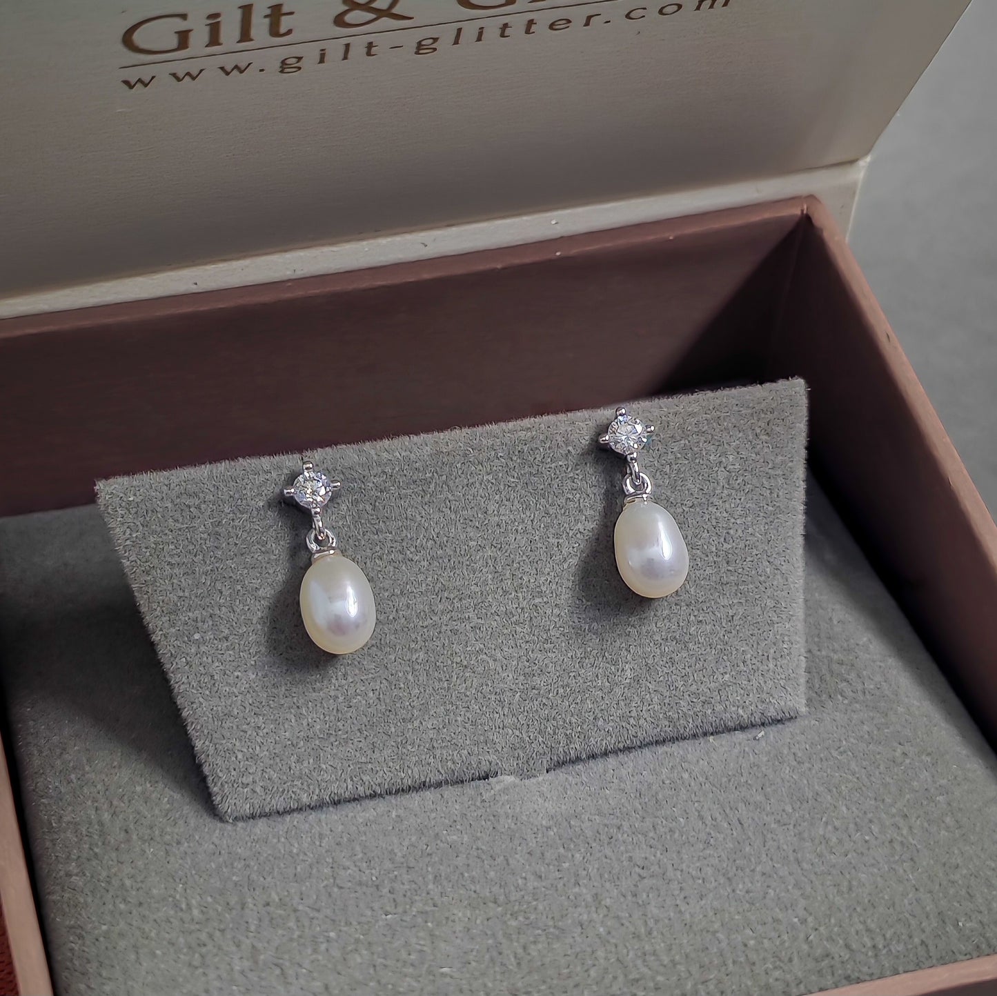 Silver Earrings E132 (Pearl & Moissanite)