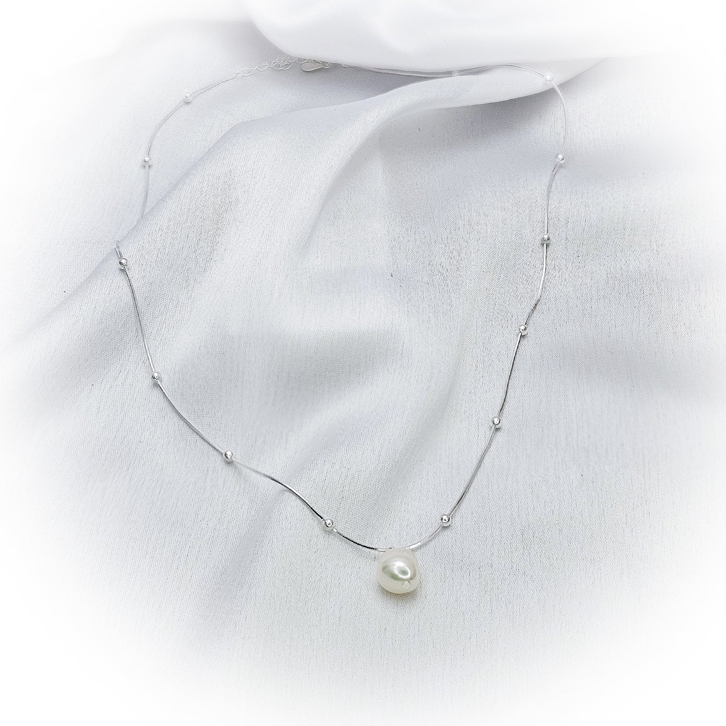 Silver Necklace N133 (Natural Pearl)