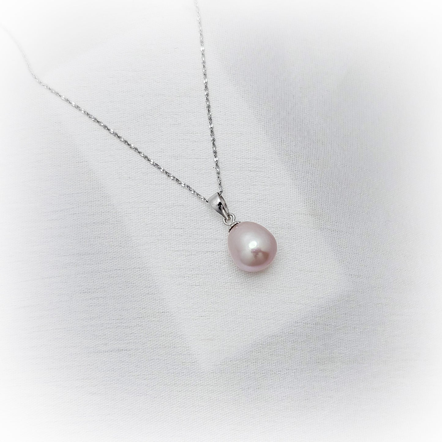 Silver Necklace N204-P (Natural Pearl)
