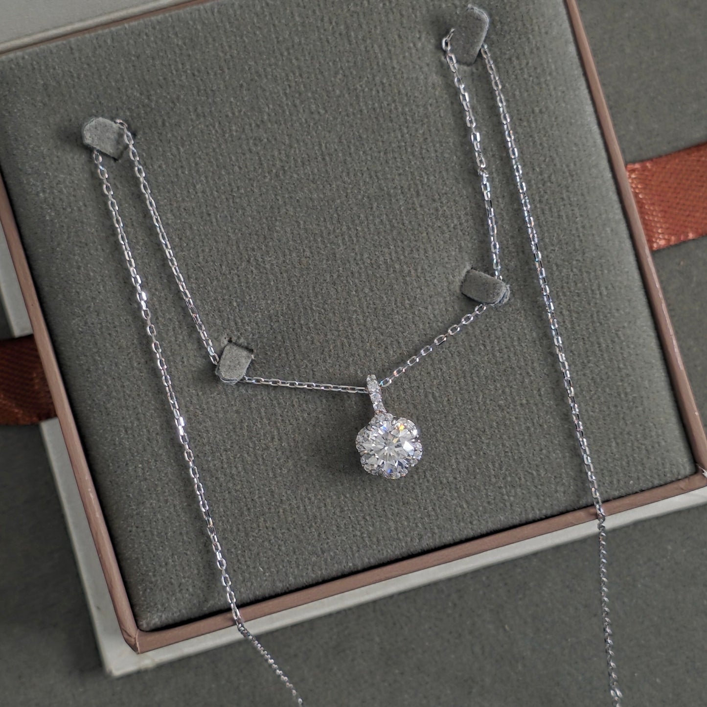 Silver Necklace N219 (Moissanite)