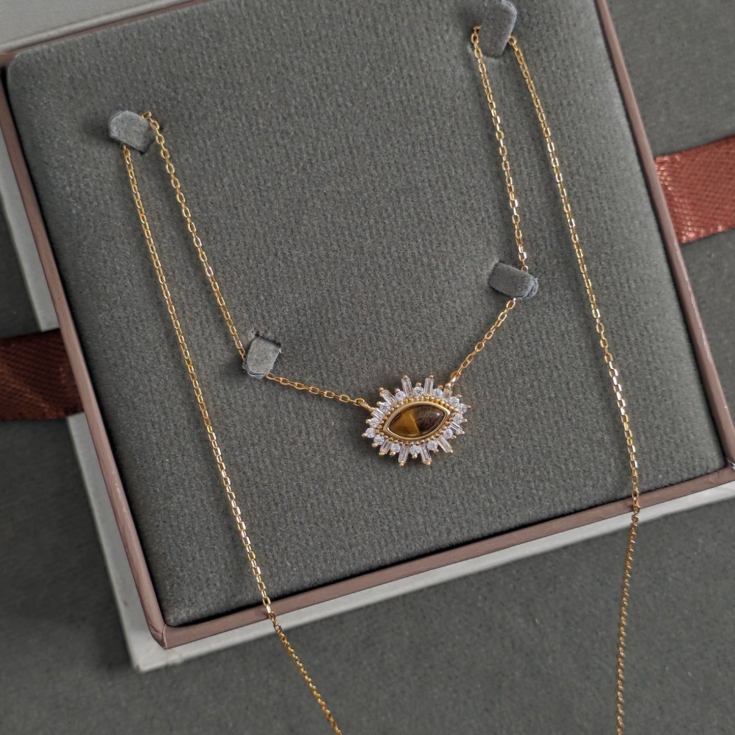 Silver Necklace N222 (Natural Tigers Eye)