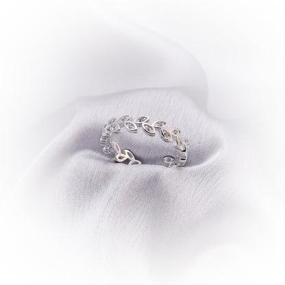 Silver Ring R042