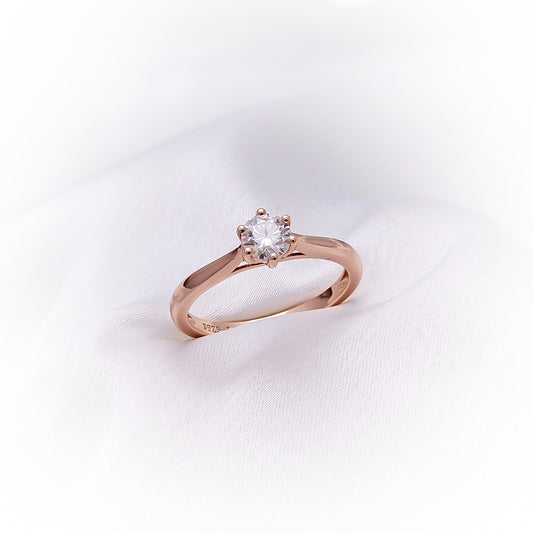 Silver Ring R060 (Moissanite)