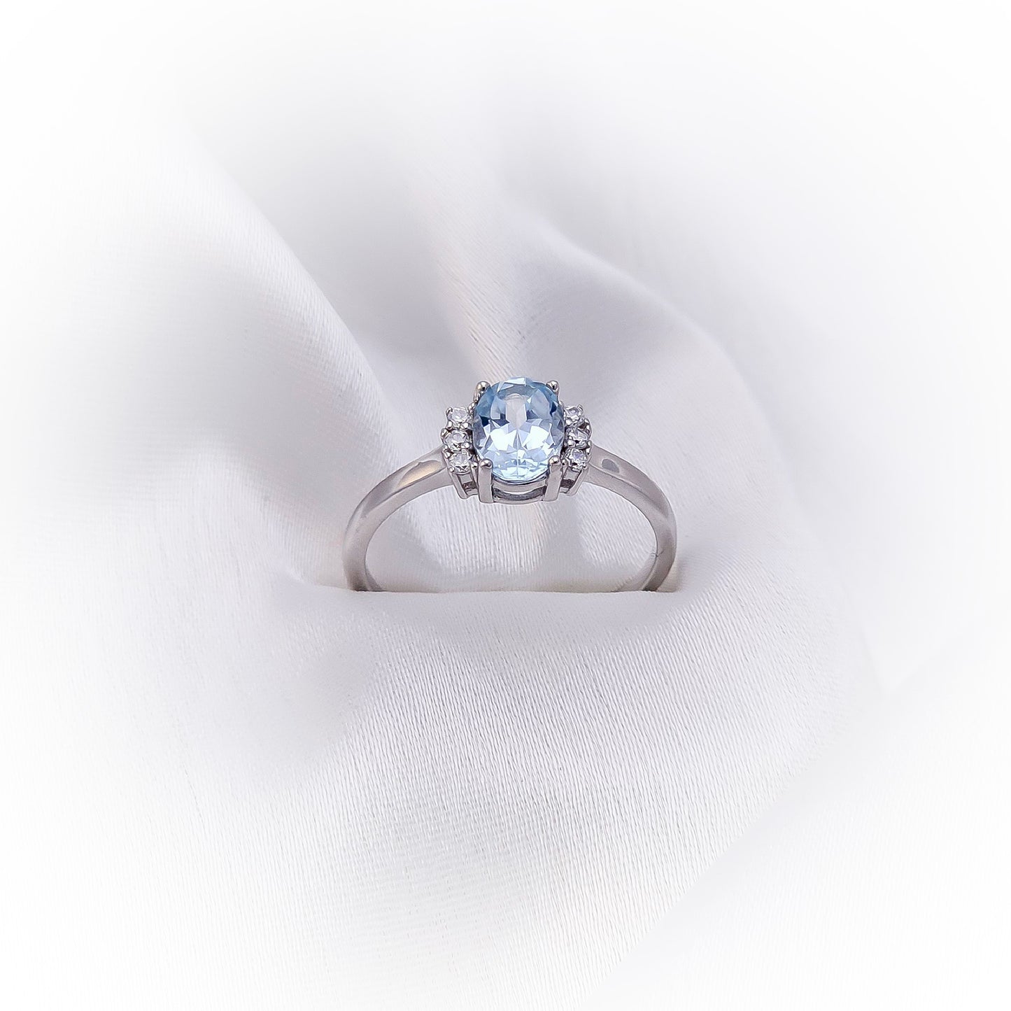 Silver Ring R064 (Natural Topaz)